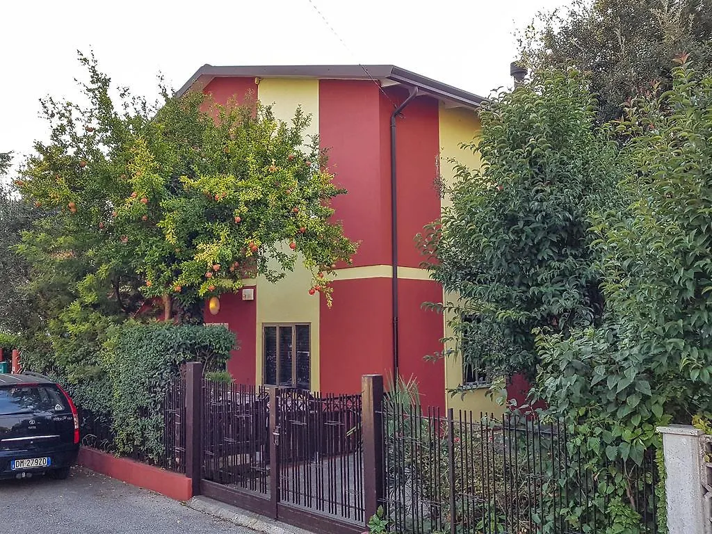 La Casa Rossa Apartment Treviso Italy