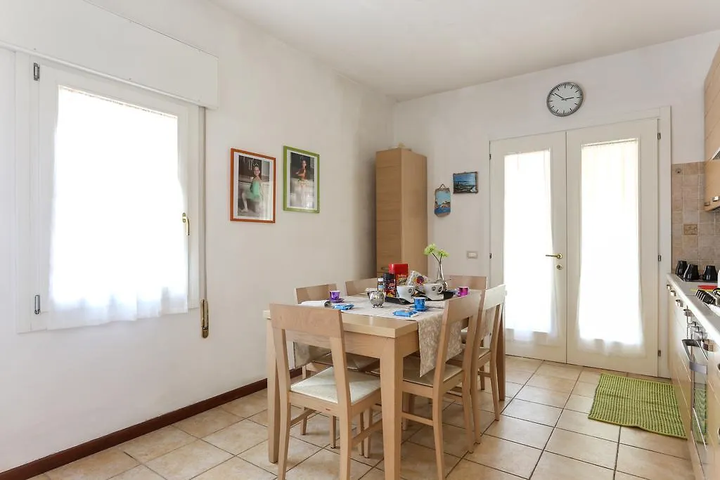 La Casa Rossa Apartment Treviso 0*,  Italy